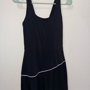 Elegant Black Sleeveless Dress